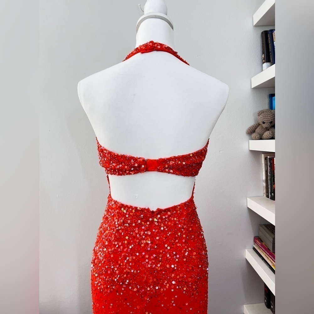 Cache Coral Sequin Sparkle Halter Backless Gown S… - image 5